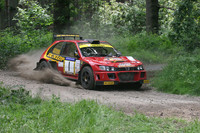 car001b