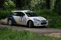 car002b