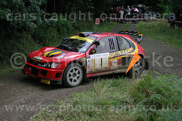 car001e