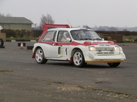 car001e