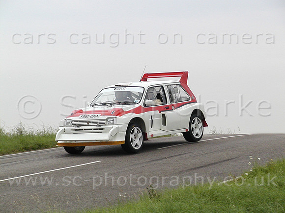 car001b