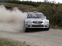 car001b