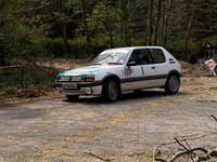 car001e