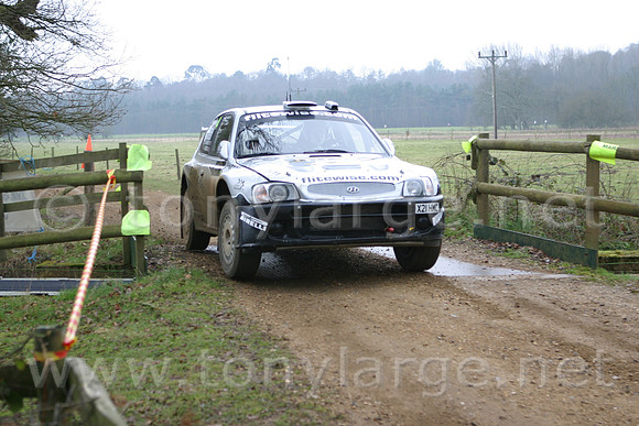 sunseeker05_car004c