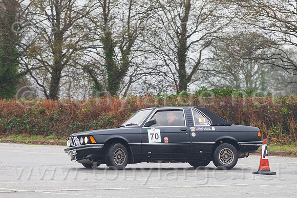 70-LJ18_53429