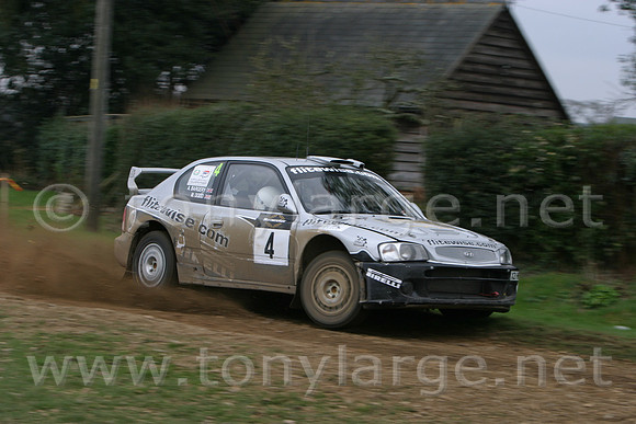 sunseeker05_car004d