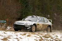 border06_car004e