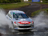 car003a