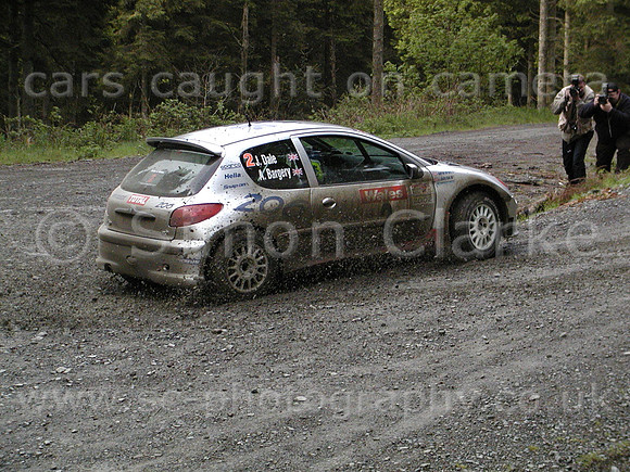 car002b