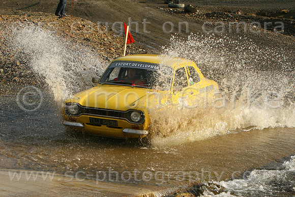 winter07_car004b