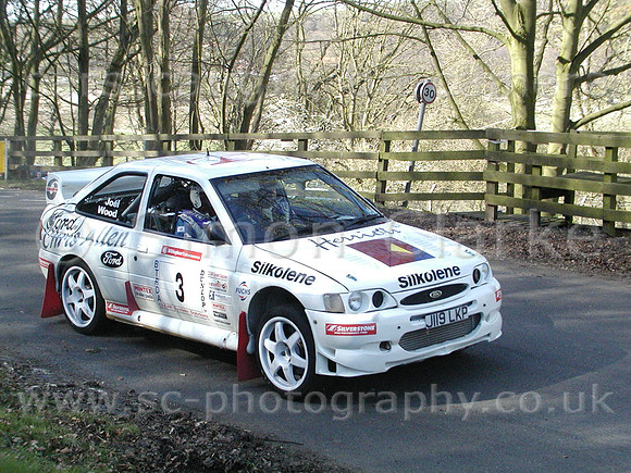 car003a