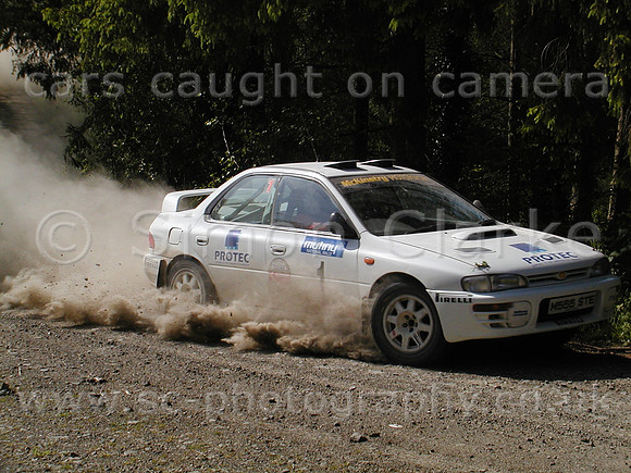 car001b