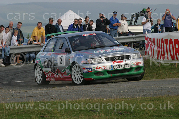 car002b