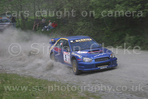 wales04_car005a
