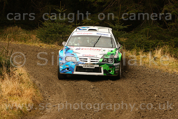 car001b