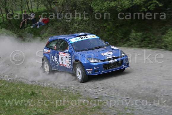 wales04_car006b