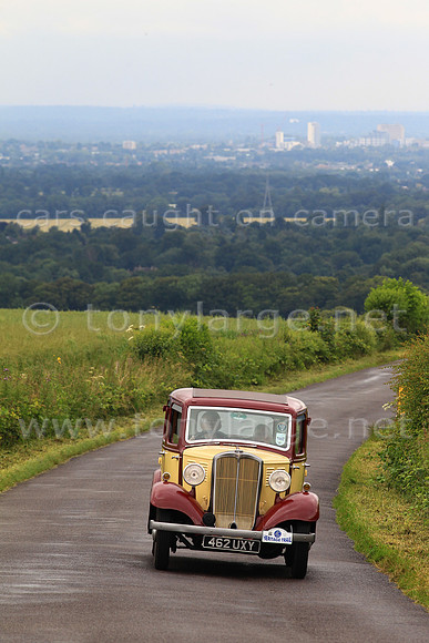 462UXY-ACHT12_8917