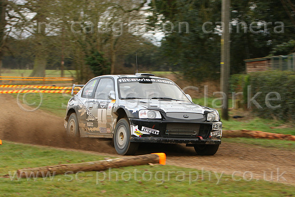 car001b