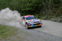 wales04_car004d