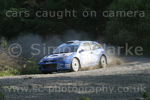 wales04_car006c
